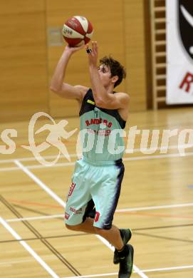 Basketball 2. Bundesliga. GD 5. Runde. Villach Raiders gegen Dornbirn Lions.  Simon Finzgar (Villach). Villach, am 5.11.2016.
Foto: Kuess
---
pressefotos, pressefotografie, kuess, qs, qspictures, sport, bild, bilder, bilddatenbank