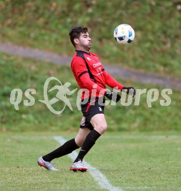 Fussball. Kaerntner Liga. Maria Saal gegen Spittal. Aldamir Araujo Da Silva Filho  (Maria Saal). Maria Saal, 5.11.2016.
Foto: Kuess
---
pressefotos, pressefotografie, kuess, qs, qspictures, sport, bild, bilder, bilddatenbank