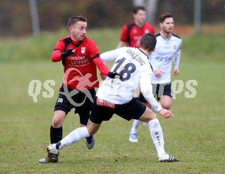 Fussball. Kaerntner Liga. Maria Saal gegen Spittal. Christof Reichmann (Maria Saal), Mario Mihajlovic (Spittal). Maria Saal, 5.11.2016.
Foto: Kuess
---
pressefotos, pressefotografie, kuess, qs, qspictures, sport, bild, bilder, bilddatenbank