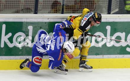 EBEL. Eishockey Bundesliga. VSV gegen	UPC Vienna Capitals. Christof Kromp,  (VSV), Tyler Cuma (Vienna Capitals). Villach, am 10.11.2016.
Foto: Kuess

---
pressefotos, pressefotografie, kuess, qs, qspictures, sport, bild, bilder, bilddatenbank