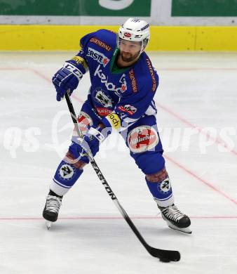 EBEL. Eishockey Bundesliga. VSV gegen	UPC Vienna Capitals. Olivier Latendresse (VSV). Villach, am 10.11.2016.
Foto: Kuess

---
pressefotos, pressefotografie, kuess, qs, qspictures, sport, bild, bilder, bilddatenbank