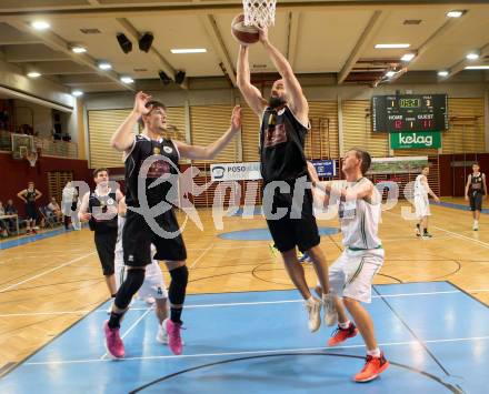 Basketball 2. Bundesliga. GD 6. Runde. KOS Celovec gegen Woerthersee Piraten. Andi Smrtnik,  (KOS Celovec), Christoph Gspandl, Joachim Buggelsheim  (Woerthersee Piraten). Klagenfurt, am 12.11.2016.
Foto: Kuess
---
pressefotos, pressefotografie, kuess, qs, qspictures, sport, bild, bilder, bilddatenbank