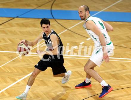 Basketball 2. Bundesliga. GD 6. Runde. KOS Celovec gegen Woerthersee Piraten. Jakob Strazar,  (KOS Celovec), Volkan Oezdemir (Woerthersee Piraten). Klagenfurt, am 12.11.2016.
Foto: Kuess
---
pressefotos, pressefotografie, kuess, qs, qspictures, sport, bild, bilder, bilddatenbank