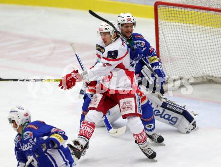 EBEL. Eishockey Bundesliga. VSV gegen	KAC. Jeremie Ouellet Blain,  (VSV), Patrick Harand (KAC). Villach, am 13.11.2016.
Foto: Kuess

---
pressefotos, pressefotografie, kuess, qs, qspictures, sport, bild, bilder, bilddatenbank