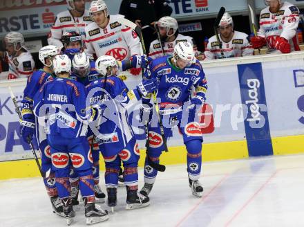 EBEL. Eishockey Bundesliga. VSV gegen	KAC. Torjubel Jeremie Ouellet Blaine, Corey Locke, Samuel Labrecque, Eric HUnter, Dustin Johner (VSV). Villach, am 13.11.2016.
Foto: Kuess

---
pressefotos, pressefotografie, kuess, qs, qspictures, sport, bild, bilder, bilddatenbank