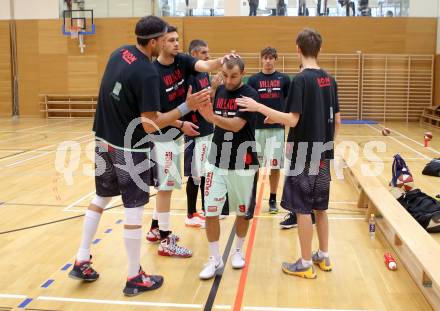 Basketball 2. Bundesliga. GD 7. Runde. Raiders Villach gegen Basket Flames.  Marko Kolaric, Eric Rhinehart, Patrick Biedermann (Villach). Villach, am 20.11.2016.
Foto: Kuess
---
pressefotos, pressefotografie, kuess, qs, qspictures, sport, bild, bilder, bilddatenbank