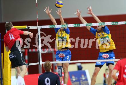 Volleyball Bundesliga. VBK Kelag Woerthersee Loewen Klagenfurt gegen SK Posojilnica Aich/Dob. Arwin Kopschar, (Woerthersee Loewen), Michal Petras, Michal Hruska  (Aich/Dob). Klagenfurt, 19.11.2016.
Foto: Kuess 
---
pressefotos, pressefotografie, kuess, qs, qspictures, sport, bild, bilder, bilddatenbank