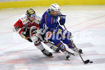 EBEL. Eishockey Bundesliga. VSV gegen	HC Orli Znojmo. Benjamin Petrik,  (VSV), David Bartos (Znojmo). Villach, am 25.11.2016.
Foto: Kuess

---
pressefotos, pressefotografie, kuess, qs, qspictures, sport, bild, bilder, bilddatenbank