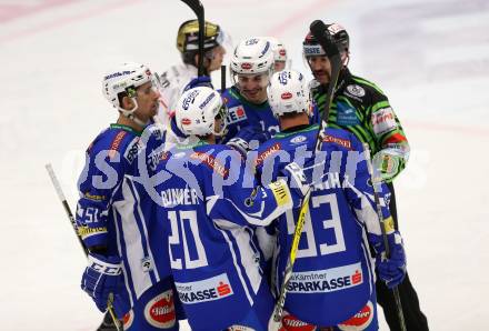 EBEL. Eishockey Bundesliga. VSV gegen	HC Orli Znojmo. Torjubel Eric HUnter, Olivier Latendresse, Nico Brunner, Evan McGrath, Miha Verlic (VSV). Villach, am 25.11.2016.
Foto: Kuess

---
pressefotos, pressefotografie, kuess, qs, qspictures, sport, bild, bilder, bilddatenbank