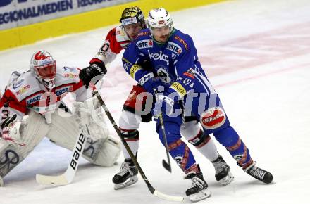 EBEL. Eishockey Bundesliga. VSV gegen	HC Orli Znojmo. Miha Verlic, (VSV), David Bartos, Marek Schwarz  (Znojmo). Villach, am 25.11.2016.
Foto: Kuess

---
pressefotos, pressefotografie, kuess, qs, qspictures, sport, bild, bilder, bilddatenbank