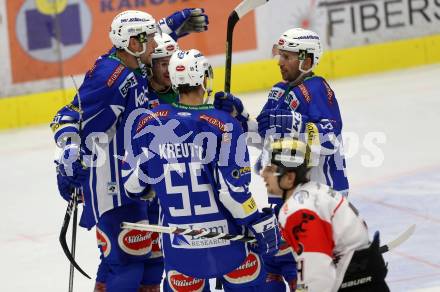 EBEL. Eishockey Bundesliga. VSV gegen	HC Orli Znojmo. Torjubel Kevin Wehrs, Jan Urbas, David Kreuter, Dustin Johner (VSV). Villach, am 25.11.2016.
Foto: Kuess

---
pressefotos, pressefotografie, kuess, qs, qspictures, sport, bild, bilder, bilddatenbank