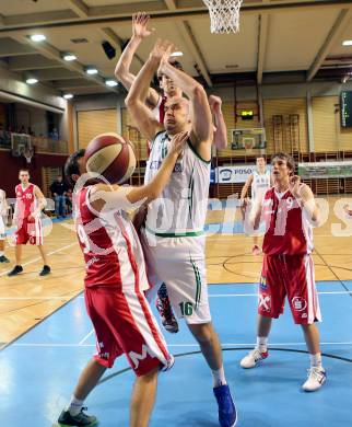 Basketball 2. Bundesliga. GD 8. Runde. KOS Celovec gegen St. Poelten Dragons. Vjeran Soldo, (KOS Celovec), Florian Poecksteiner, Michael Diesner, Roman Jagsch  (St. Poelten). Klagenfurt, am 26.11.2016.
Foto: Kuess
---
pressefotos, pressefotografie, kuess, qs, qspictures, sport, bild, bilder, bilddatenbank