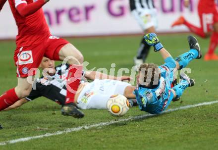 Fussball Bundesliga. RZ Pellets WAC gegen FK Austria Wien.  Christian Dobnik (WAC). Wolfsberg, am 27.11.2016.
Foto: Kuess

---
pressefotos, pressefotografie, kuess, qs, qspictures, sport, bild, bilder, bilddatenbank