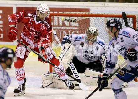 EBEL. Eishockey Bundesliga. KAC gegen 	Fehervar AV 19. Ziga Pance, (KAC), Zoltan Hetenyi  (Alba Volan). Klagenfurt, am 27.11.2016.
Foto: Kuess

---
pressefotos, pressefotografie, kuess, qs, qspictures, sport, bild, bilder, bilddatenbank