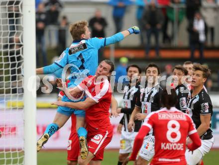 Fussball Bundesliga. RZ Pellets WAC gegen FK Austria Wien. Christian Dobnik,  (WAC), Lukas Rotpuller (Austria Wien). Wolfsberg, am 27.11.2016.
Foto: Kuess

---
pressefotos, pressefotografie, kuess, qs, qspictures, sport, bild, bilder, bilddatenbank