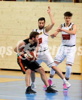 Basketball 2. Bundesliga. GD 9. Runde. Woerthersee Piraten gegen Basket Flames. Edgar Allesch, Christof Gspandl (Woerthersee Piraten), Christian Kuenstner (Basket Flames). Klagenfurt, am 3.12.2016.
Foto: Kuess
---
pressefotos, pressefotografie, kuess, qs, qspictures, sport, bild, bilder, bilddatenbank