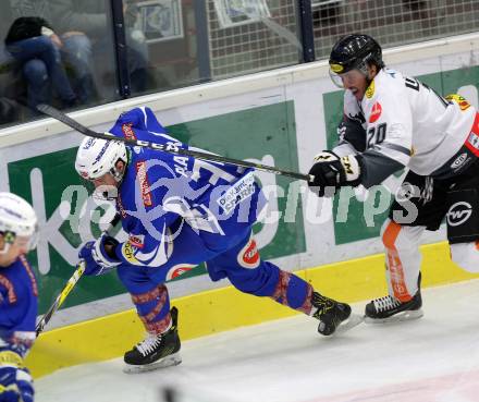 EBEL. Eishockey Bundesliga. VSV gegen	Dornbirner Eishockey Club. Patrick Platzer, (VSV), Brian Connelly (Dornbirn). Villach, am 9.12.2016.
Foto: Kuess

---
pressefotos, pressefotografie, kuess, qs, qspictures, sport, bild, bilder, bilddatenbank