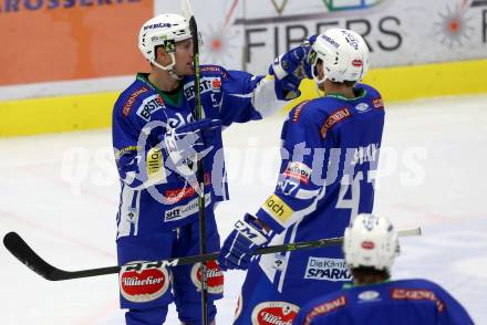 EBEL. Eishockey Bundesliga. VSV gegen	Dornbirner Eishockey Club. Torjubel Dustin Johner, Jeremie Ouellet Blain (VSV). Villach, am 9.12.2016.
Foto: Kuess

---
pressefotos, pressefotografie, kuess, qs, qspictures, sport, bild, bilder, bilddatenbank