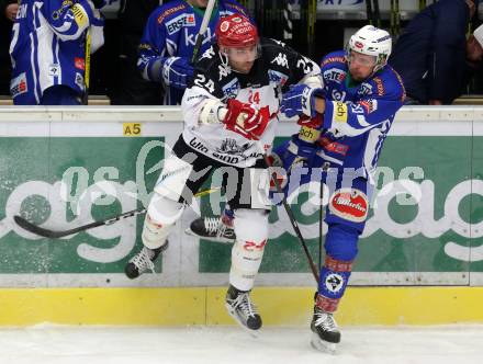 EBEL. Eishockey Bundesliga. VSV gegen	HC TWK Innsbruck, Die Haie. Nico Brunner,  (VSV), Florian Pedevilla (Innsbruck). Villach, am 16.12.2016.
Foto: Kuess

---
pressefotos, pressefotografie, kuess, qs, qspictures, sport, bild, bilder, bilddatenbank