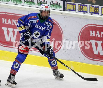 EBEL. Eishockey Bundesliga. VSV gegen	HC TWK Innsbruck, Die Haie. Stefan Steurer (VSV). Villach, am 16.12.2016.
Foto: Kuess

---
pressefotos, pressefotografie, kuess, qs, qspictures, sport, bild, bilder, bilddatenbank