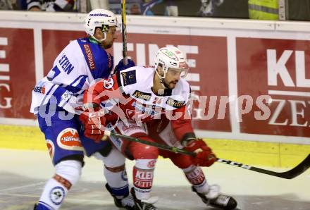 EBEL. Eishockey Bundesliga. KAC gegen 	VSV. Steven Strong, (KAC), Florian Muehlstein  (VSV). Klagenfurt, am 18.12.2016.
Foto: Kuess

---
pressefotos, pressefotografie, kuess, qs, qspictures, sport, bild, bilder, bilddatenbank