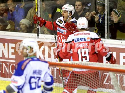 EBEL. Eishockey Bundesliga. KAC gegen 	VSV. Torjubel Manuel Geier, Stefan Geier (KAC). Klagenfurt, am 18.12.2016.
Foto: Kuess

---
pressefotos, pressefotografie, kuess, qs, qspictures, sport, bild, bilder, bilddatenbank