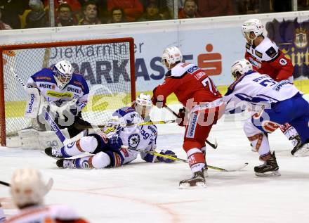 EBEL. Eishockey Bundesliga. KAC gegen 	VSV. Jamie Lundmark, (KAC), Lukas Herzog, Florian Muehlstein  (VSV). Klagenfurt, am 18.12.2016.
Foto: Kuess

---
pressefotos, pressefotografie, kuess, qs, qspictures, sport, bild, bilder, bilddatenbank