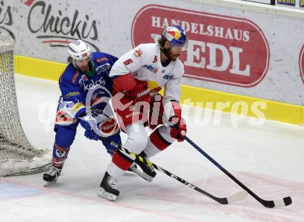 EBEL. Eishockey Bundesliga. VSV gegen	EC Red Bull Salzburg	. Samuel Labrecquem (VSV), Thomas Raffl  (Salzburg). Villach, am 20.12.2016.
Foto: Kuess

---
pressefotos, pressefotografie, kuess, qs, qspictures, sport, bild, bilder, bilddatenbank