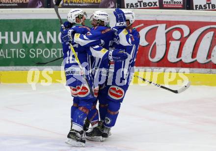 EBEL. Eishockey Bundesliga. VSV gegen	EC Red Bull Salzburg	. Torjubel Nico Brunner, Daniel Nageler,  (VSV). Villach, am 20.12.2016.
Foto: Kuess

---
pressefotos, pressefotografie, kuess, qs, qspictures, sport, bild, bilder, bilddatenbank