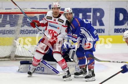 EBEL. Eishockey Bundesliga. VSV gegen	KAC. Eric Hunter, (VSV), Mark Hurturbise  (KAC). Villach, am 28.12.2016.
Foto: Kuess

---
pressefotos, pressefotografie, kuess, qs, qspictures, sport, bild, bilder, bilddatenbank