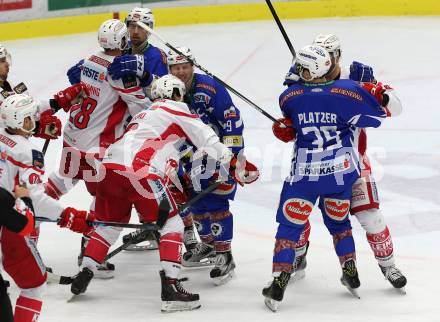 EBEL. Eishockey Bundesliga. VSV gegen	KAC. Eric Hunter, Dustin Johner, Patrick Platzer, (VSV), Martin Schumnig, Patrick Harand (KAC). Villach, am 28.12.2016.
Foto: Kuess

---
pressefotos, pressefotografie, kuess, qs, qspictures, sport, bild, bilder, bilddatenbank