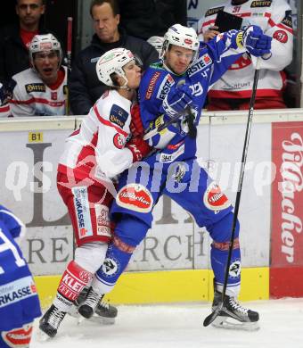 EBEL. Eishockey Bundesliga. VSV gegen	KAC. Jeremie Ouellet Blain,  (VSV), Marco Richter (KAC). Villach, am 28.12.2016.
Foto: Kuess

---
pressefotos, pressefotografie, kuess, qs, qspictures, sport, bild, bilder, bilddatenbank