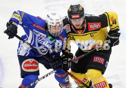 EBEL. Eishockey Bundesliga. VSV gegen	UPC Vienna Capitals. Julian Pusnik,  (VSV), Jonathan Ferland (Vienna Capitals). Villach, am 6.1.2017.
Foto: Kuess

---
pressefotos, pressefotografie, kuess, qs, qspictures, sport, bild, bilder, bilddatenbank