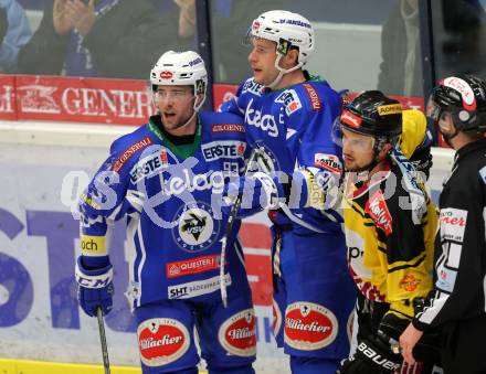 EBEL. Eishockey Bundesliga. VSV gegen	UPC Vienna Capitals. Torjubel Evan McGrath, Jan Urbas (VSV). Villach, am 6.1.2017.
Foto: Kuess

---
pressefotos, pressefotografie, kuess, qs, qspictures, sport, bild, bilder, bilddatenbank