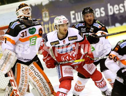 EBEL. Eishockey Bundesliga. KAC gegen 	Moser Medical Graz99ers. Matthew Neal,  (KAC), Sven Klimbacher, Sebastian Dahm (Graz). Klagenfurt, am 6.1.2017.
Foto: Kuess

---
pressefotos, pressefotografie, kuess, qs, qspictures, sport, bild, bilder, bilddatenbank