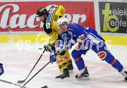 EBEL. Eishockey Bundesliga. VSV gegen	UPC Vienna Capitals. Jeremie Ouellet Blain, (VSV), Andreas Noedl (Vienna Capitals). Villach, am 6.1.2017.
Foto: Kuess

---
pressefotos, pressefotografie, kuess, qs, qspictures, sport, bild, bilder, bilddatenbank