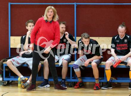 Basketball 2. Bundesliga. GD 12. Runde. Woerthersee Piraten gegen Raiders Villach.  Trainerin Natalia Tcherkacheva (Raiders). Klagenfurt, am 7.1.2017.
Foto: Kuess
---
pressefotos, pressefotografie, kuess, qs, qspictures, sport, bild, bilder, bilddatenbank