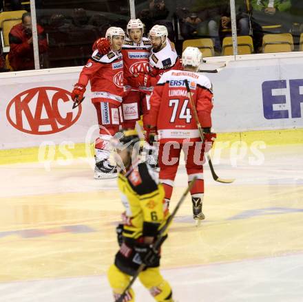 EBEL. Eishockey Bundesliga. KAC gegen 	UPC Vienna Capitals. Torjubel Manuel Ganahl, Martin Schumnig, Matthew Neal, Jamie Lundmark (KAC). Klagenfurt, am 11.1.2017.
Foto: Kuess

---
pressefotos, pressefotografie, kuess, qs, qspictures, sport, bild, bilder, bilddatenbank