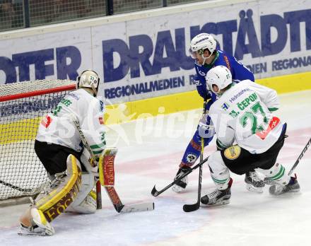 EBEL. Eishockey Bundesliga. VSV gegen	HDD Olimpija Ljubljana. Miha Verlic (VSV), Cepon Mark, Frazee Jeff (Laibach). Villach, am 20.1.2017.
Foto: Kuess

---
pressefotos, pressefotografie, kuess, qs, qspictures, sport, bild, bilder, bilddatenbank