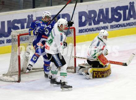 EBEL. Eishockey Bundesliga. VSV gegen	HDD Olimpija Ljubljana. Valentin Leiler (VSV), Guimond Sacha, Frazee Jeff (Laibach). Villach, am 20.1.2017.
Foto: Kuess

---
pressefotos, pressefotografie, kuess, qs, qspictures, sport, bild, bilder, bilddatenbank