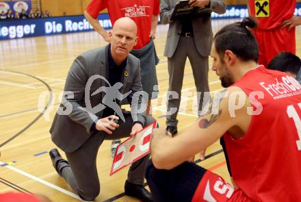 Basketball. OEBV Cup. Raiders Villach gegen WBC Wels.  Trainer Mike Coffin (Wels). Villach, am 21.1.2017.
Foto: Kuess
---
pressefotos, pressefotografie, kuess, qs, qspictures, sport, bild, bilder, bilddatenbank