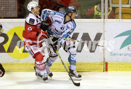 EBEL. Eishockey Bundesliga. KAC gegen 	EHC Liwest Black Wings Linz. Manuel Geier,  (KAC), Mario Altmann (Linz). Klagenfurt, am 22.1.2017.
Foto: Kuess

---
pressefotos, pressefotografie, kuess, qs, qspictures, sport, bild, bilder, bilddatenbank