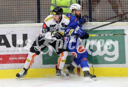 EBEL. Eishockey Bundesliga. VSV gegen	Dornbirner Eishockey Club. Olivier Latendresse, (VSV), Stefan Haeussle (Dornbirn). Villach, am 27.1.2017.
Foto: Kuess

---
pressefotos, pressefotografie, kuess, qs, qspictures, sport, bild, bilder, bilddatenbank