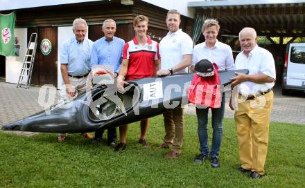 Wildwassersport. Kajak, Kanu.  Kurt Steiner ,  Juergen Pfeiler, Felix Oschmautz,  Arno Arthofer,Helmar Steindl, Stefan Dareb (Obmann Kajakverein KLagenfurt). Klagenfurt, am 18.7.2016.
Foto: Kuess
---
pressefotos, pressefotografie, kuess, qs, qspictures, sport, bild, bilder, bilddatenbank