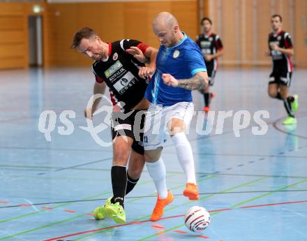 Futsal. 1. Bundesliga. FUTSAL Klagenfurt gegen Polonia FC. Said Djulic,  (FUTSAL Klagenfurt), Tomasz Zaremba (Polonia). Viktring, am 10.11.2016.
Foto: Kuess
---
pressefotos, pressefotografie, kuess, qs, qspictures, sport, bild, bilder, bilddatenbank