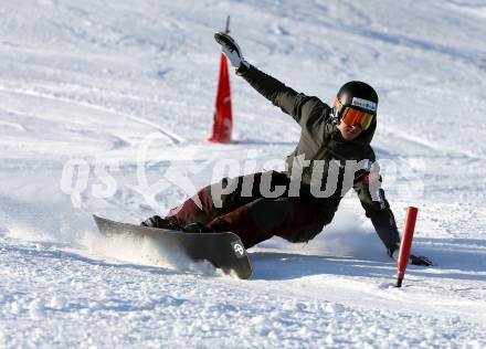 Snowboard. Training. Landeskader Kaernten.  Johann Stefaner. Simonhoehe, 13.1.2016.
Foto: Kuess
---
pressefotos, pressefotografie, kuess, qs, qspictures, sport, bild, bilder, bilddatenbank