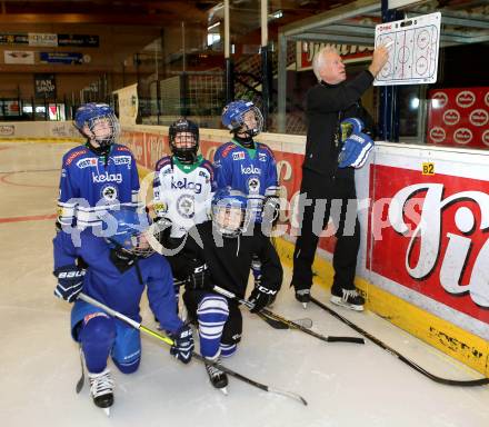 Eishockey. Nachwuchs VSV. Greg Holst. Villach, am 2.10.2015.
Foto: Kuess
---
pressefotos, pressefotografie, kuess, qs, qspictures, sport, bild, bilder, bilddatenbank