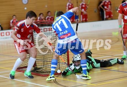 Floorball. 1. Bundesliga. VSV gegen KAC. Raab Daniel (VSV), Wreniuk Florian, Maximilian Obereder (KAC). Villach, am 17.9.2016.
Foto: Kuess
---
pressefotos, pressefotografie, kuess, qs, qspictures, sport, bild, bilder, bilddatenbank