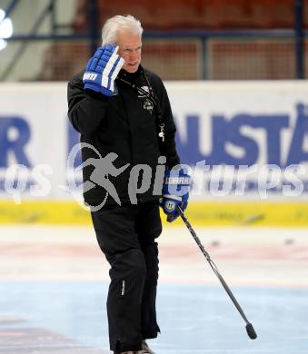 Eishockey. Nachwuchs VSV. Greg Holst. Villach, am 2.10.2015.
Foto: Kuess
---
pressefotos, pressefotografie, kuess, qs, qspictures, sport, bild, bilder, bilddatenbank