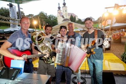 Fussball Bundesliga. WAC. Gackern. Alexander Kofler, Ynclan Pajares Jacobo Maria, Christian Klemm, Trainer Heimo Pfeifenberger, Philipp Prosenik . St. Andrae, am 9.8.2016.
Foto: Kuess
---
pressefotos, pressefotografie, kuess, qs, qspictures, sport, bild, bilder, bilddatenbank